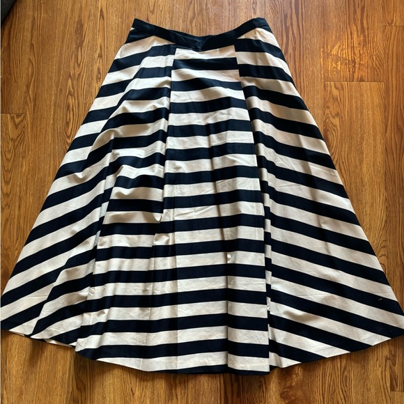 H&M striped A-line skirt - Picture 9 of 9